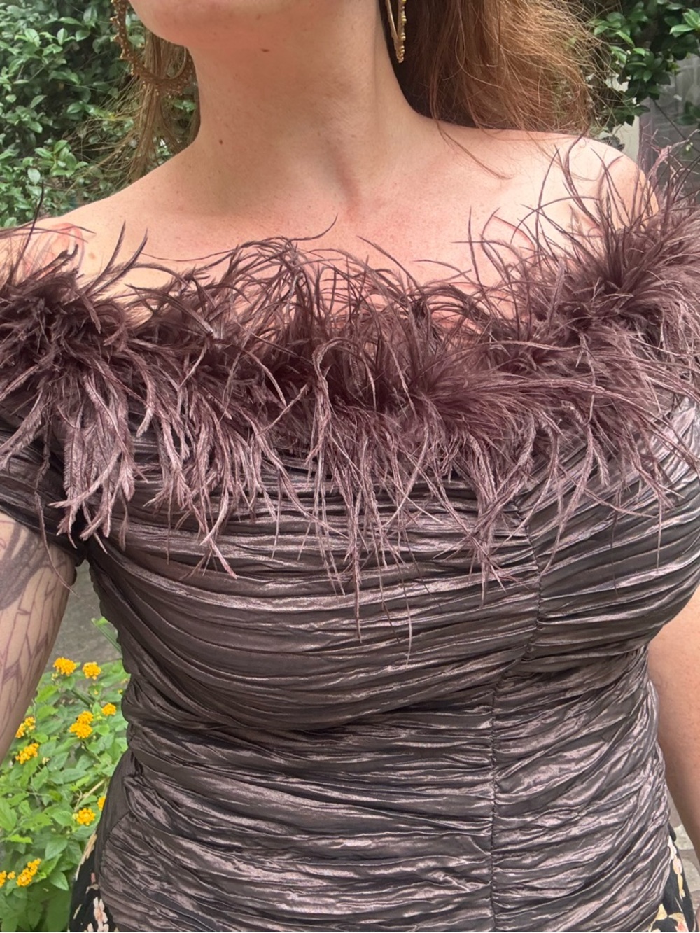 Vintage Cachet Ruched Off-Shoulder Top with Ostrich Feathers (size 8)